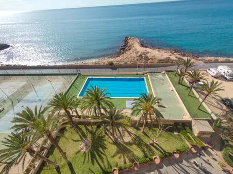 Very lightful apartment. Incredible sea views. Big terrace, Swimming pool. AC. Very close to Alicante city center. Condo in Alicante