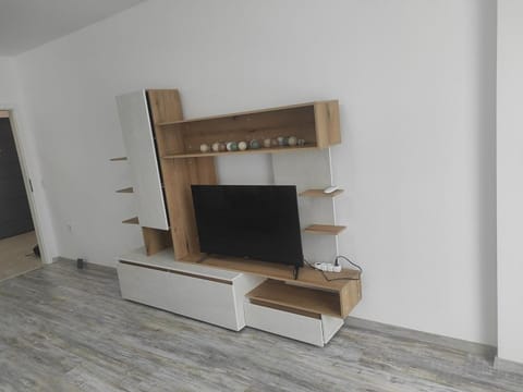 Communal lounge/ TV room, TV and multimedia, Evening entertainment