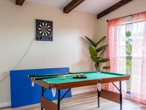 Billiard, Table tennis