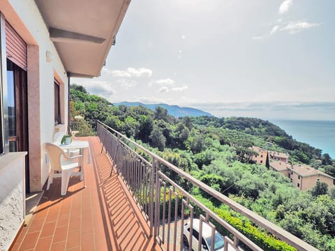 View (from property/room), Balcony/Terrace, Sea view