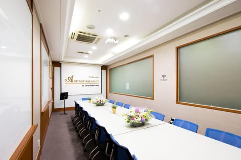 Business facilities, Decorative detail, Meeting/conference room