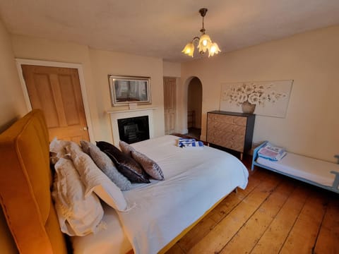 Seaside, Exmouth Centre - sleeps 6+ House in Exmouth