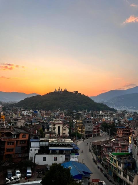 Nearby landmark, Neighbourhood, City view, Sunset