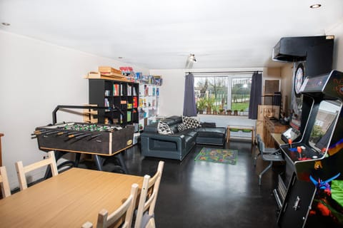 Communal lounge/ TV room, Darts, Game Room, Evening entertainment, Entertainment