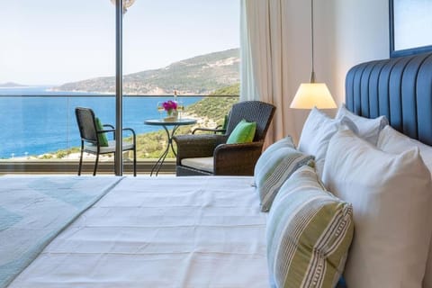 Villa Korsan- 8 Bedroom Villa with Private Pool and Sea View Villa in Kalkan Belediyesi