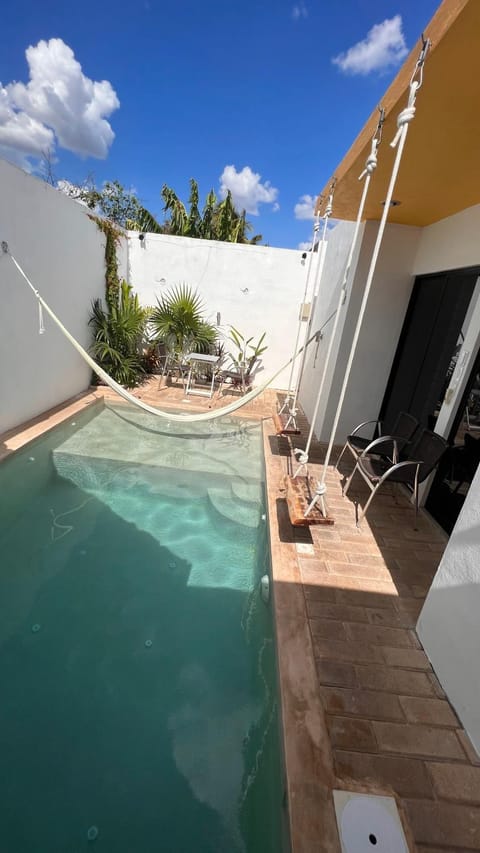 Smart Pool. SMART HOME House in Merida