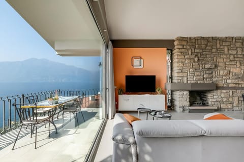 Balcony/Terrace, Living room