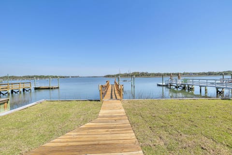 Let The Fin Begin House in Oak Island