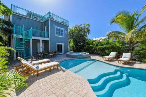 Surf View House in Siesta Beach