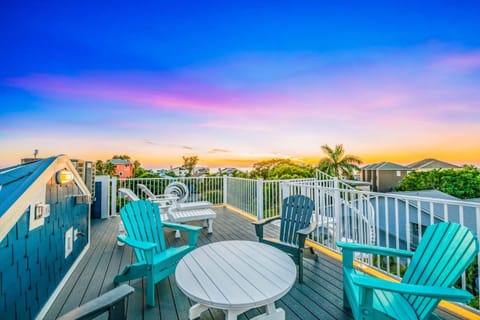 Blue Paradise House in Siesta Beach