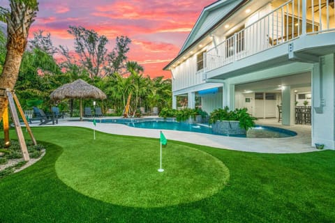 Paradise Cove House in Siesta Beach