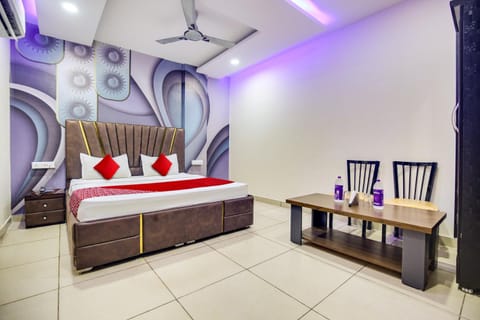 OYO King Residency Hotel in Ludhiana