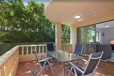 Salerno - Hosted by Burleigh Letting Apartment in Mermaid Beach