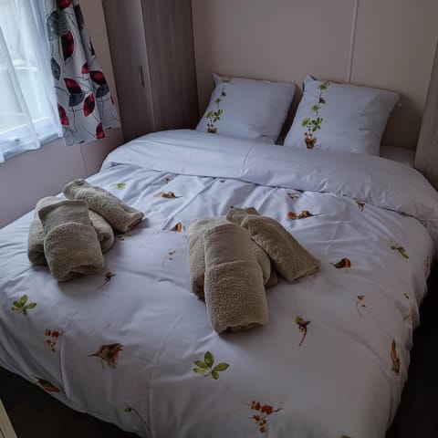 Caravan Aan Zee Arnani Campground/
RV Resort in Ostend