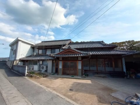 Guesthouse tonari Auberge de jeunesse in Hiroshima Prefecture