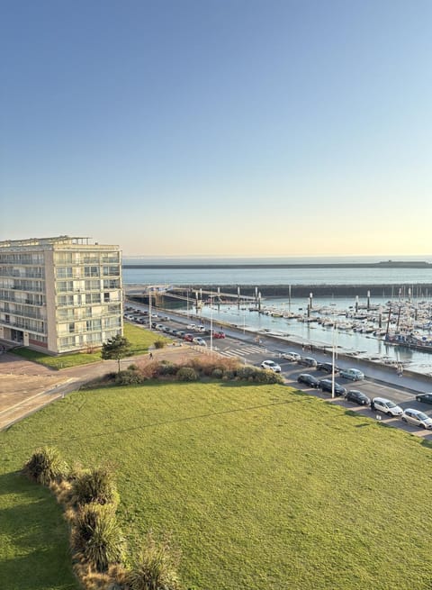 View (from property/room), Sea view, Inner courtyard view