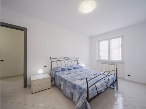 Holiday Home Lucerna Due-3 by Interhome House in Ameglia
