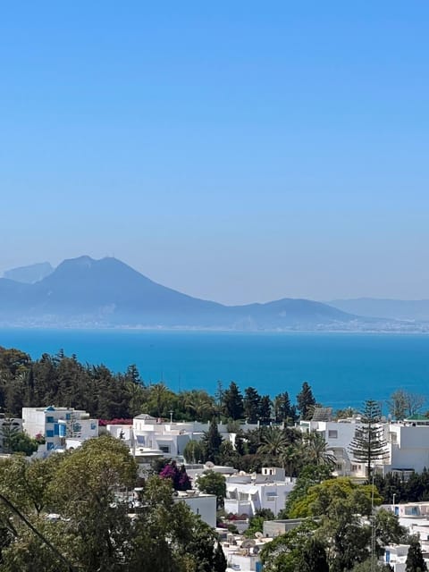 Nearby landmark, Natural landscape, Mountain view, Sea view