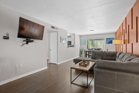 Avenida Apartment in Tampa