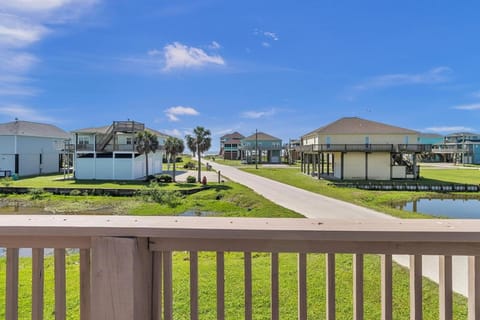 Windsical Escape home House in Bolivar Peninsula