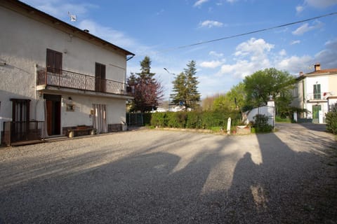 Property building, Street view