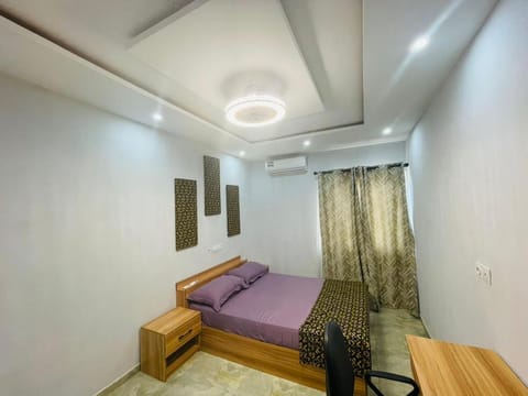 Appartement meublé 2chambres 1salon T3 N10 Résidence LES 11 PLURIELLES Apartment in Lomé
