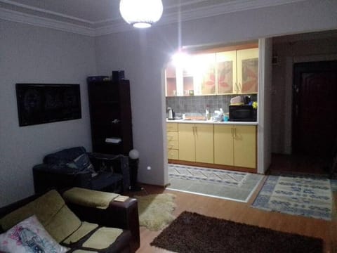 A cosy flat near sea and subway Condo in Izmir