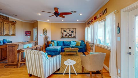 RD268 Saltylime, Incredible Ocean View, 5 Bdrm, Beach Access, Elevator House in Port Aransas