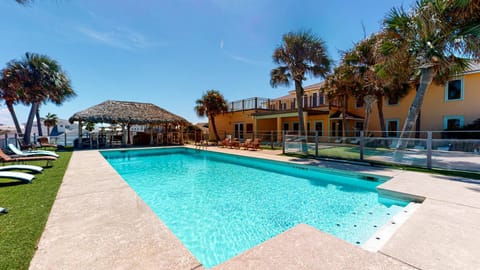 SP400 Summer Place - Spectacular Home on 2 Acres with Gulf Views and Golf Cart Included House in Port Aransas