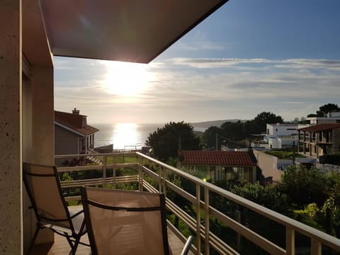 Natural landscape, Balcony/Terrace, Sea view