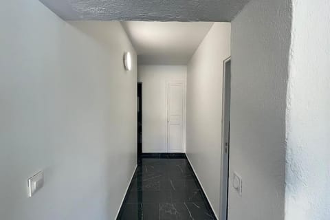 RIVA BELLA villa plage Apartment in French Riviera