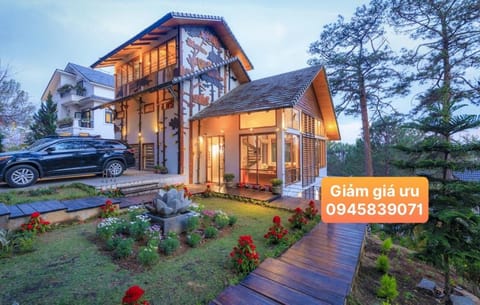 Villa Đà Lạt Khởi Nghĩa Bắc Sơn Gần Hồ Xuân Hương Gần Chợ Đêm - KNBS Lana Villa in Dalat