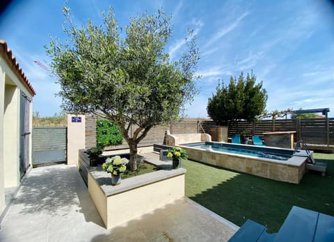 Garden, Balcony/Terrace, Garden view, Pool view, Swimming pool