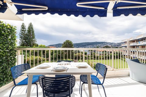 Patio, View (from property/room), Balcony/Terrace, Dining area