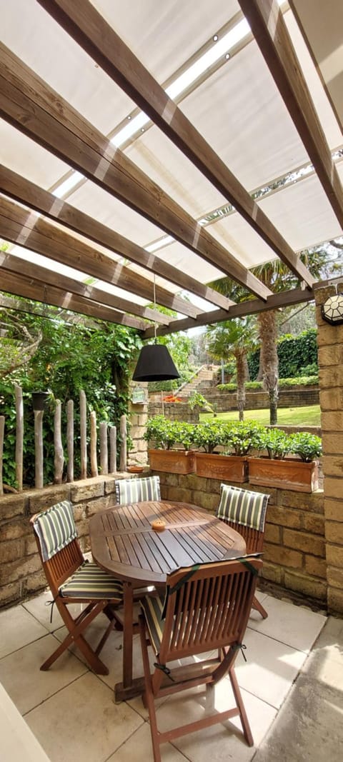 Garden, View (from property/room), Balcony/Terrace, Garden view