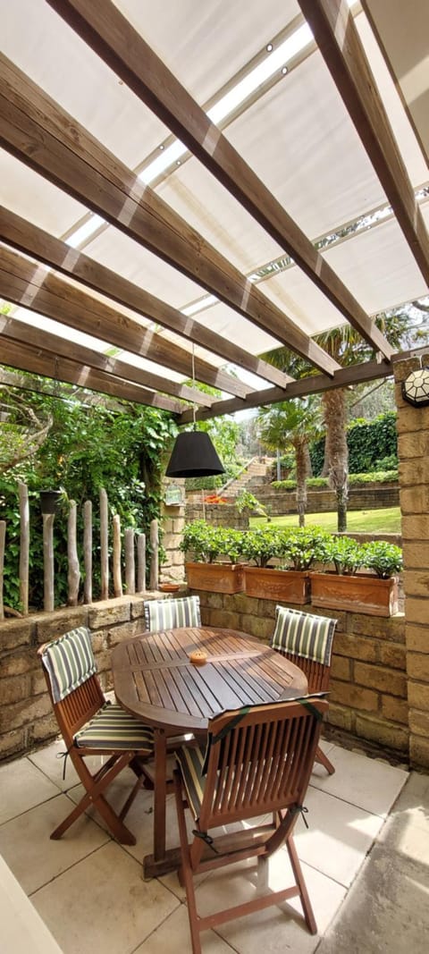 Garden, View (from property/room), Balcony/Terrace, Garden view