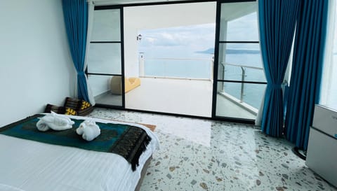 Bedroom, Sea view