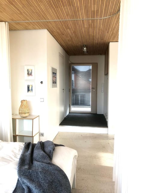 großzügiges Penthouse-Loft - modern möbliert mit Einbauküche in zentraler und ruhiger Lage Apartment in Bad Vilbel