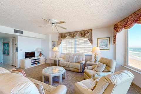 Elegance by the Sea, Unit 701 Apartment in Daytona Beach Shores