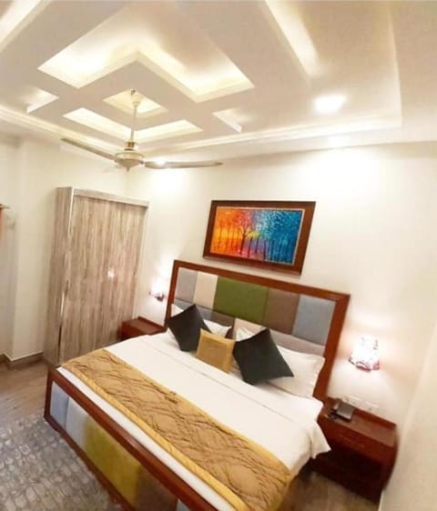 Hayyat Luxury Suites Hotel in Lahore