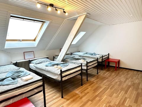Spacious & Cozy Apartments Condo in Krefeld