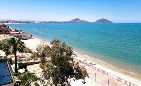 San Felipe Paradise Rental Villa - Beachfront WiFi House in San Felipe