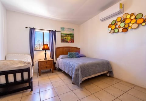 Huge Family - 5 bedroom sleeps 16 with private pool home House in San Felipe