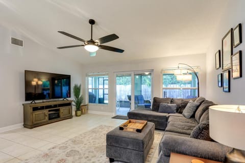 Inviting Jensen Beach Home with Screened-In Patio! House in Jensen Beach