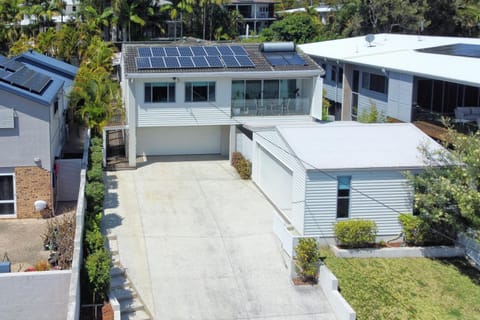 Property building, Neighbourhood, Bird's eye view