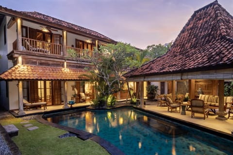 Property building, Pool view, Swimming pool