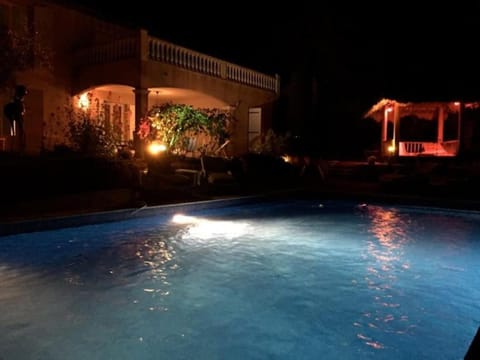 Villa de qualité vue mer piscine chauffée Villa in Roquebrune-sur-Argens