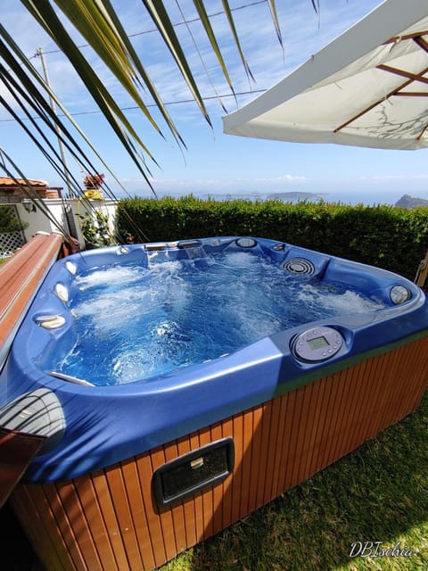 Hot Tub, Open Air Bath