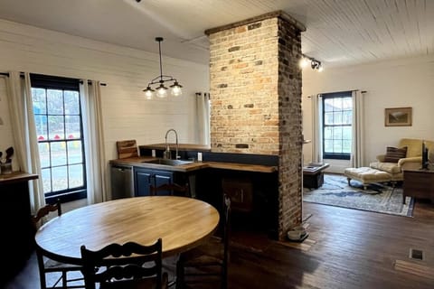 Renovated Mill House In Historic Golden Belt House in Durham