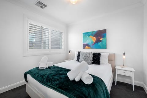 Brisbane Terrace - 3 Bedroom Hobart Inner City - Free Parking Apartment in Hobart